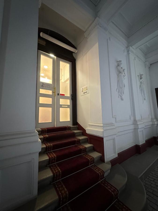 Hostel Opera ليوبليانا المظهر الخارجي الصورة