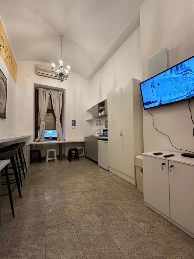 Hostel Opera ليوبليانا المظهر الخارجي الصورة