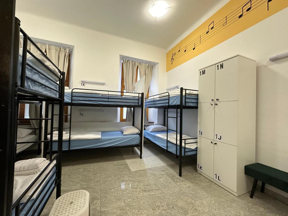 Hostel Opera ليوبليانا المظهر الخارجي الصورة